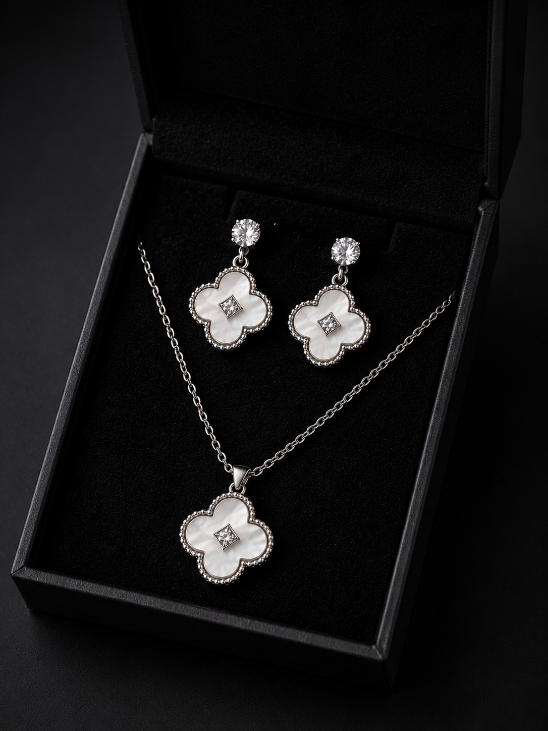 White Clover Necklace & Earrings Set